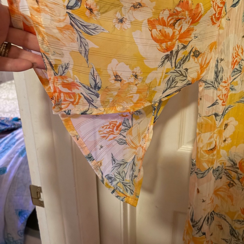 Vince Camuto Floral Print Kimono - Picture 4 of 6